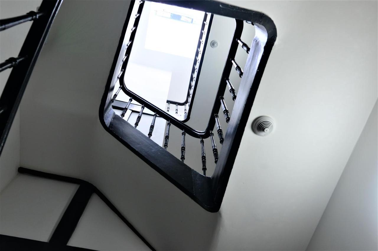 Sleep Inn - Palace Apartments แอนต์เวิร์ป ภายนอก รูปภาพ