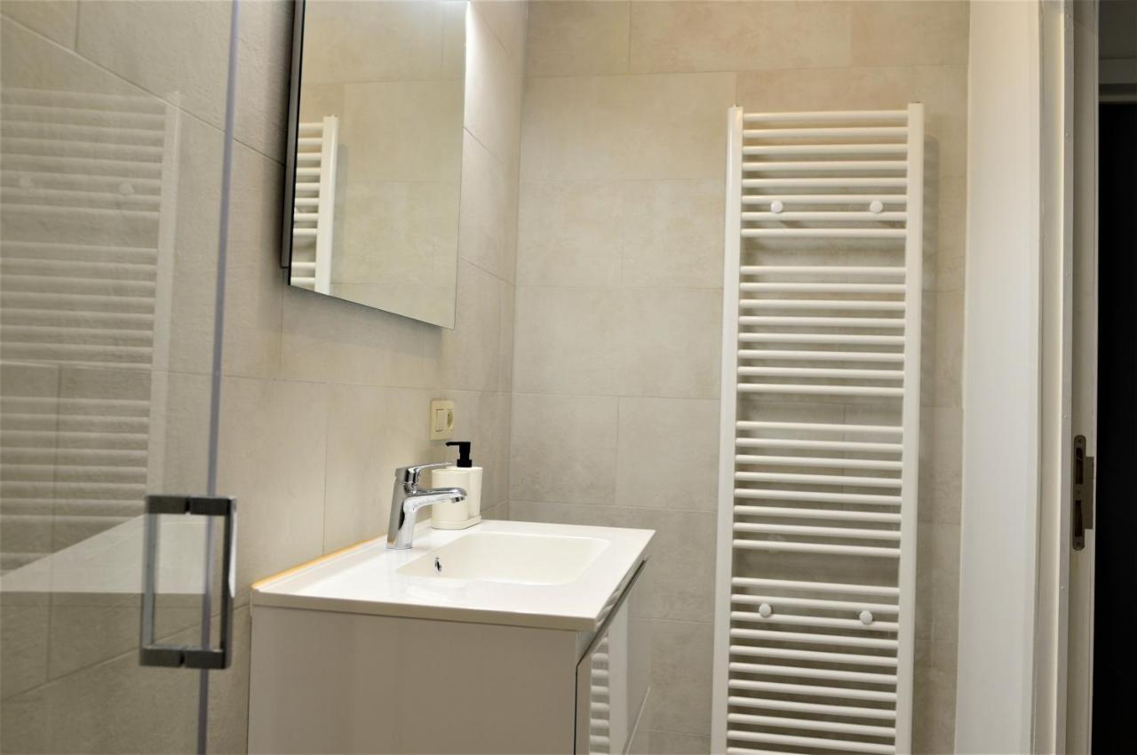 Sleep Inn - Palace Apartments แอนต์เวิร์ป ภายนอก รูปภาพ